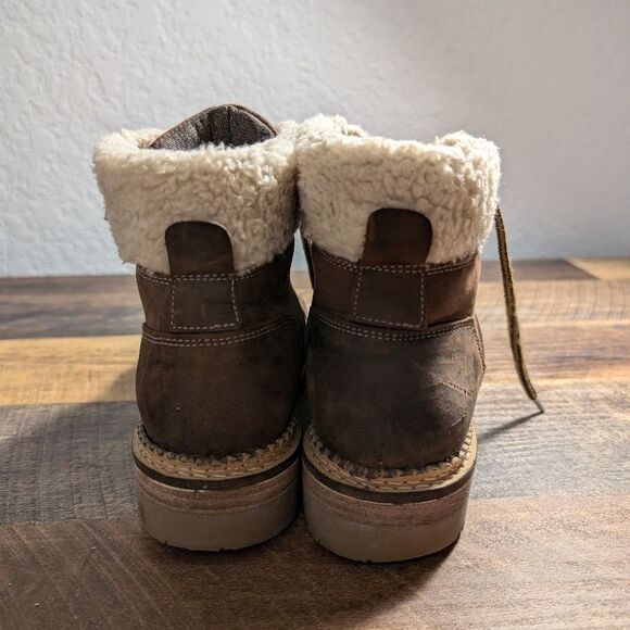Alpine Design Women Alpine Design Holly 2.0 Winter Snow Boots Lined Leather Thick Rubber Sole
